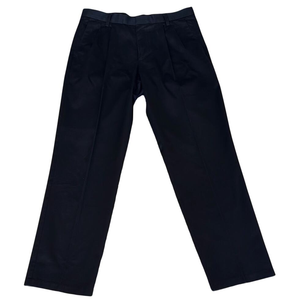 Dockers D3 Classic Fit Men’s 100% Cotton 36/34 Black 100% Cotton Classic